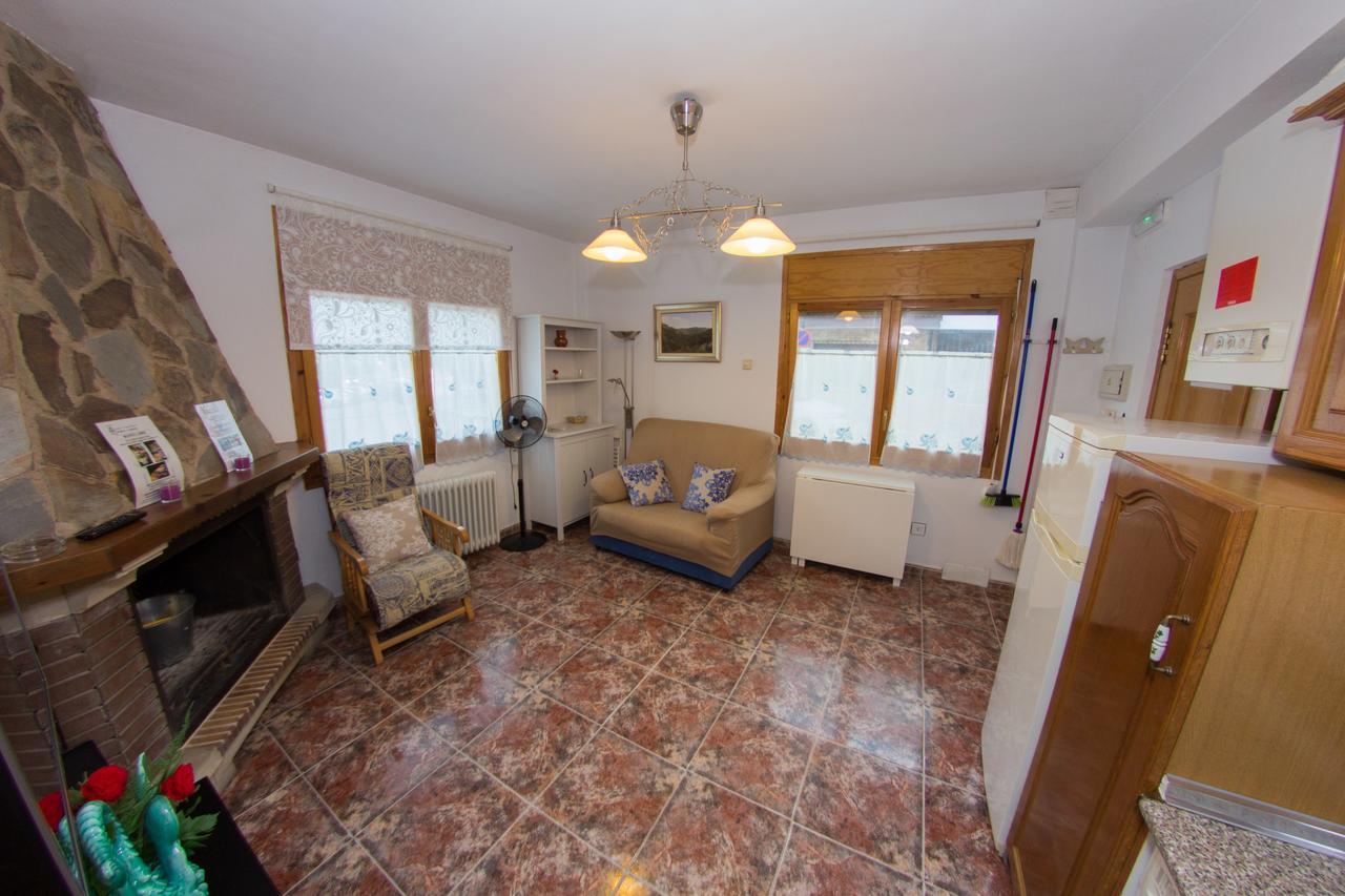 Residencial Los Robles Arroyo Frio Εξωτερικό φωτογραφία